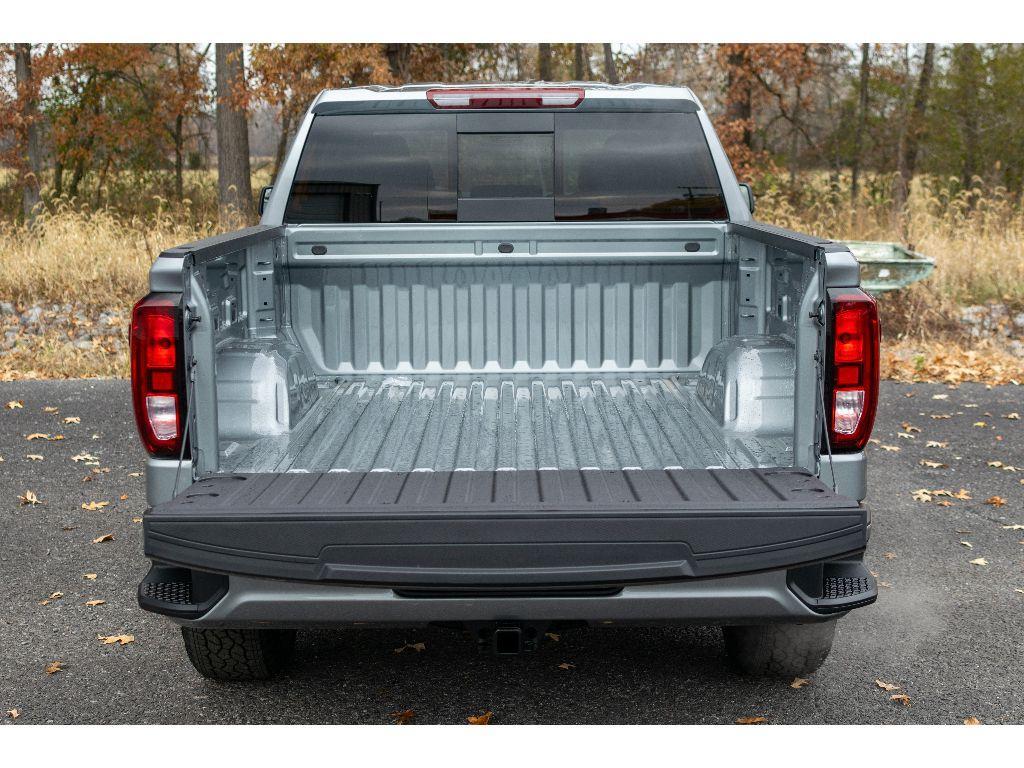 new 2025 GMC Sierra 1500 car, priced at $53,381