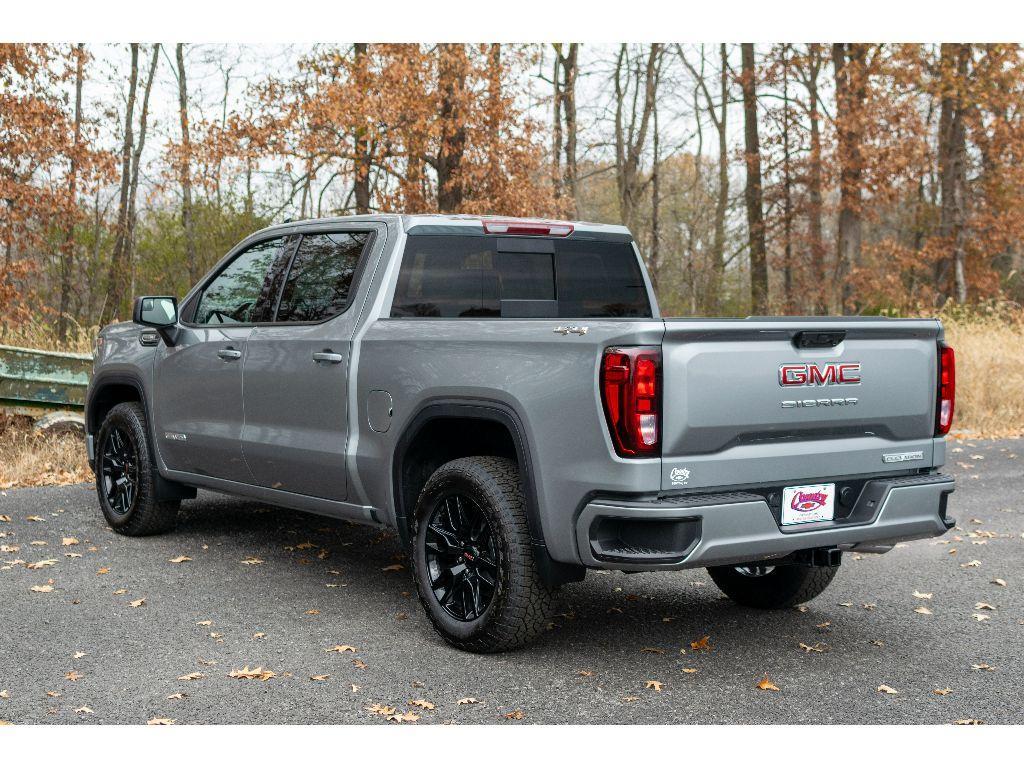 new 2025 GMC Sierra 1500 car, priced at $53,381