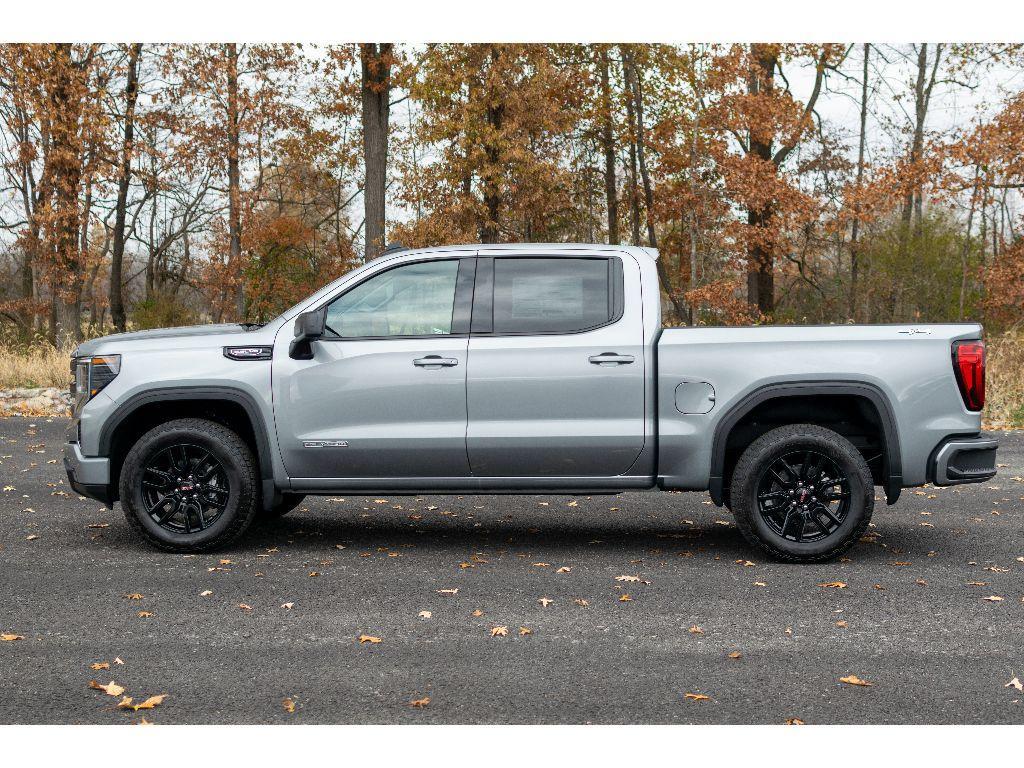 new 2025 GMC Sierra 1500 car, priced at $53,381