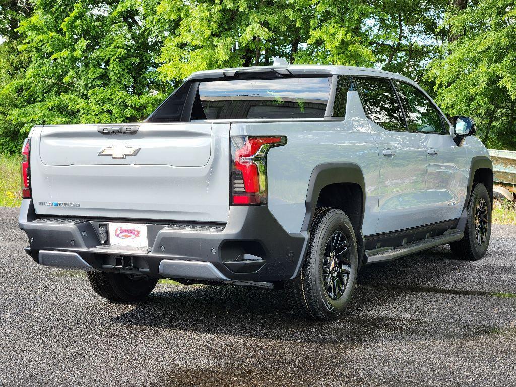 new 2025 Chevrolet Silverado EV car, priced at $67,060
