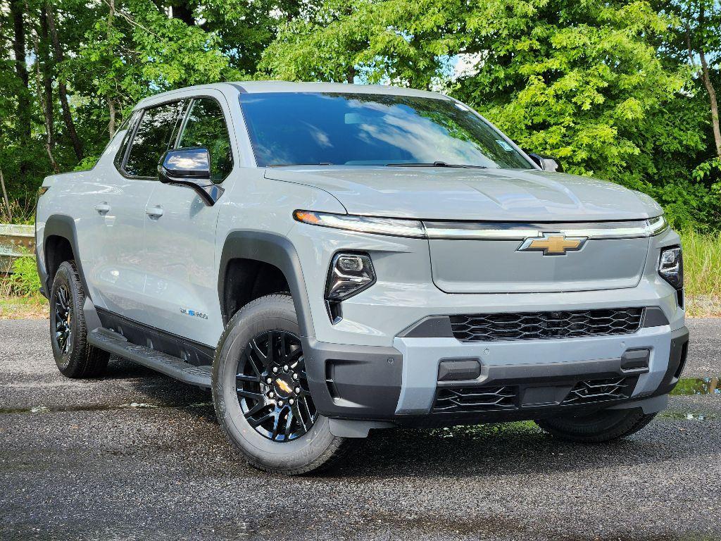 new 2025 Chevrolet Silverado EV car, priced at $67,060