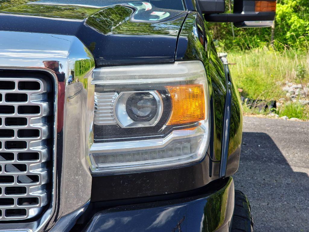 used 2015 GMC Sierra 2500 car, priced at $42,500