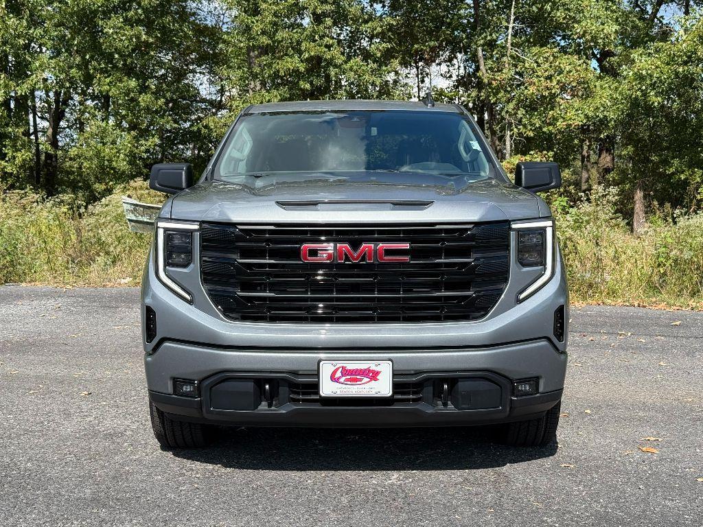 new 2026 GMC Sierra 1500 car, priced at $47,223