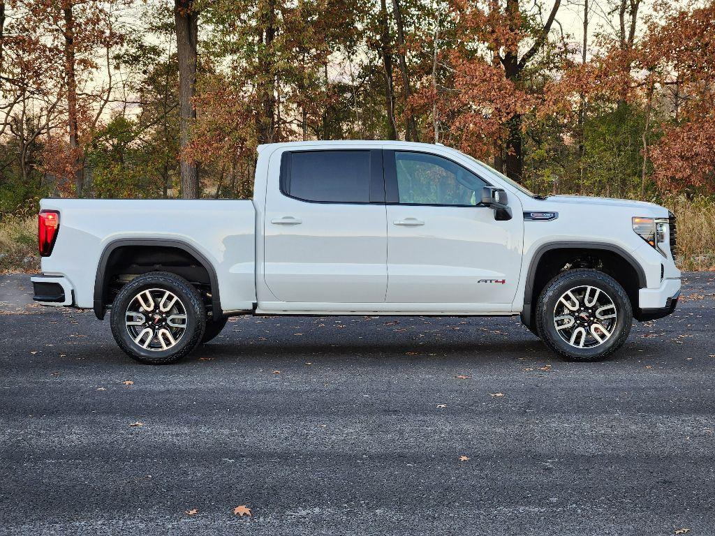 new 2025 GMC Sierra 1500 car, priced at $69,026