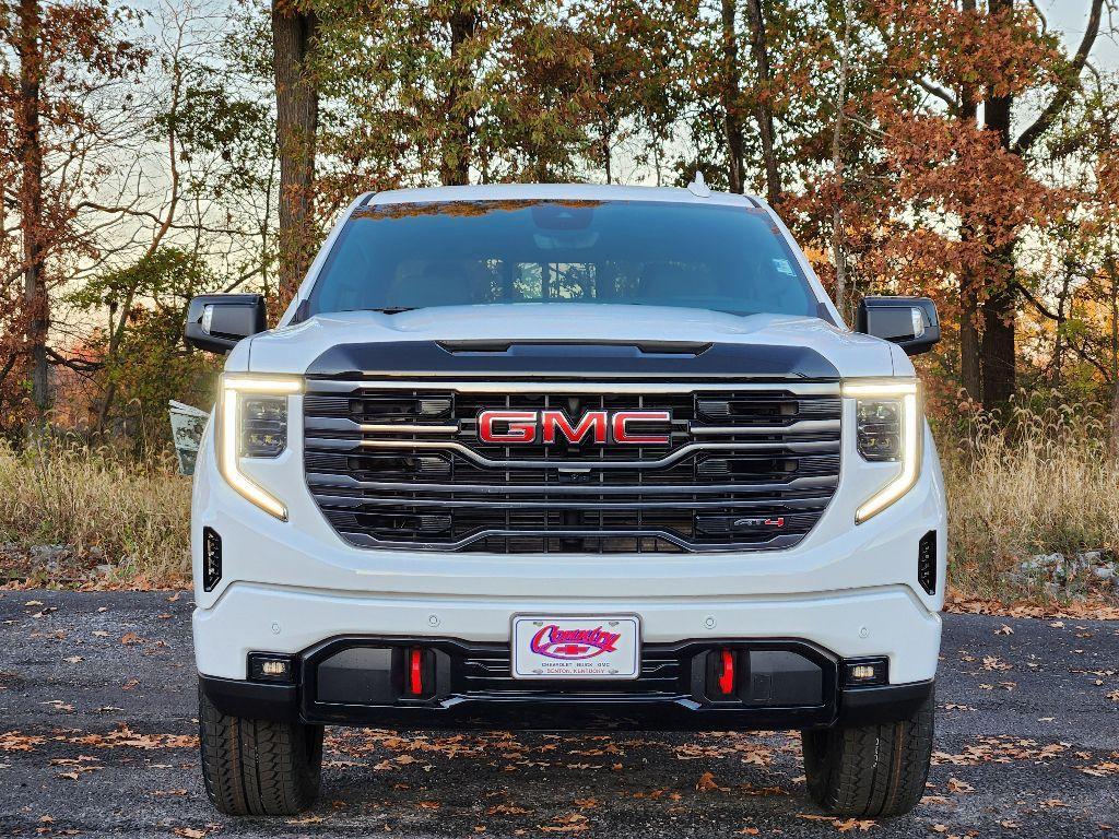 new 2025 GMC Sierra 1500 car, priced at $69,026