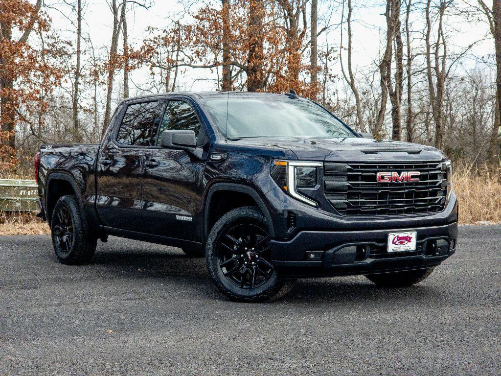 new 2025 GMC Sierra 1500 car, priced at $56,699