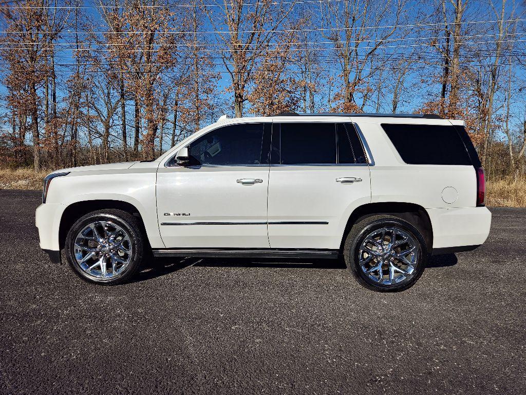 used 2018 GMC Yukon car, priced at $32,250