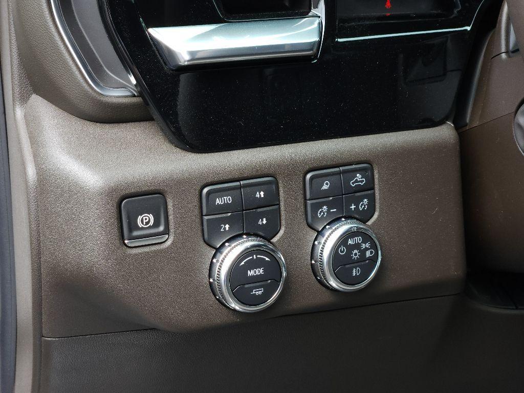 new 2025 GMC Sierra 1500 car, priced at $55,035