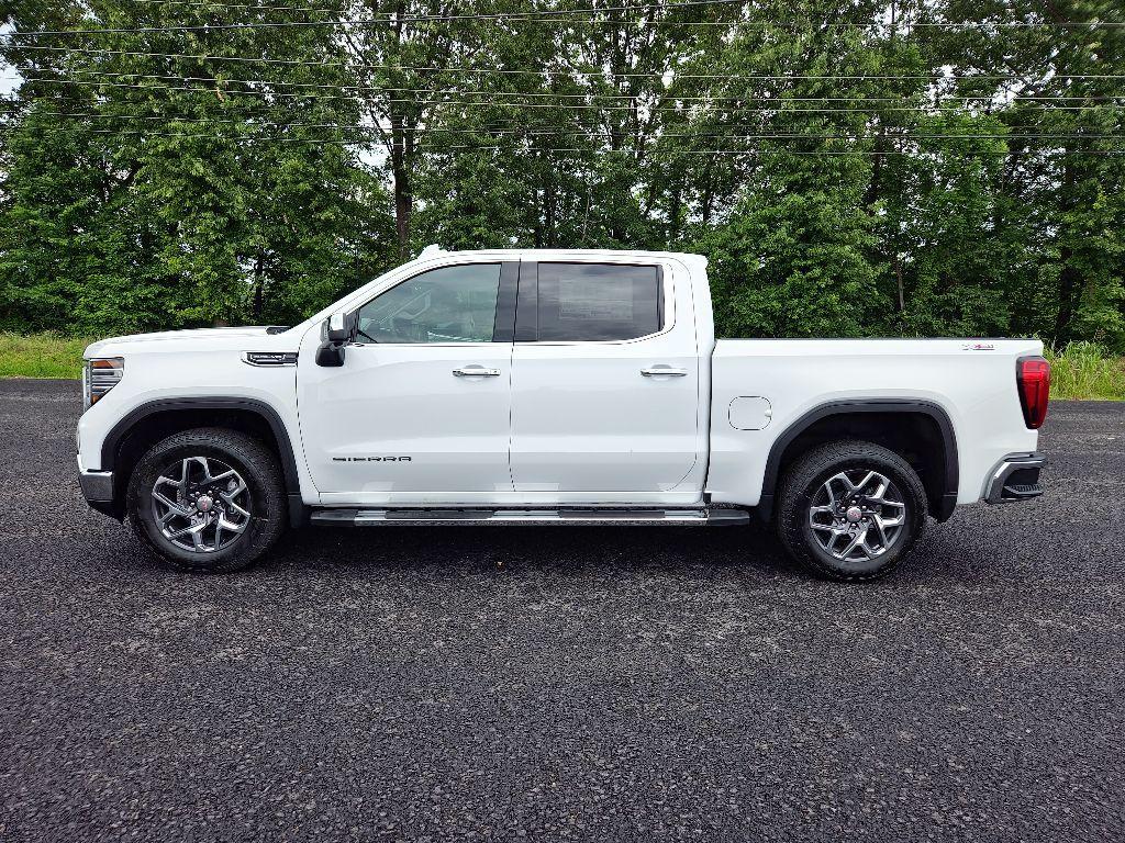 new 2025 GMC Sierra 1500 car, priced at $55,035