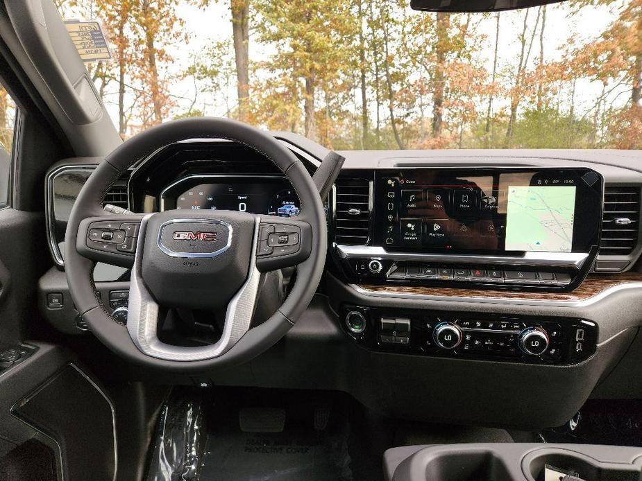 new 2025 GMC Sierra 1500 car, priced at $58,295