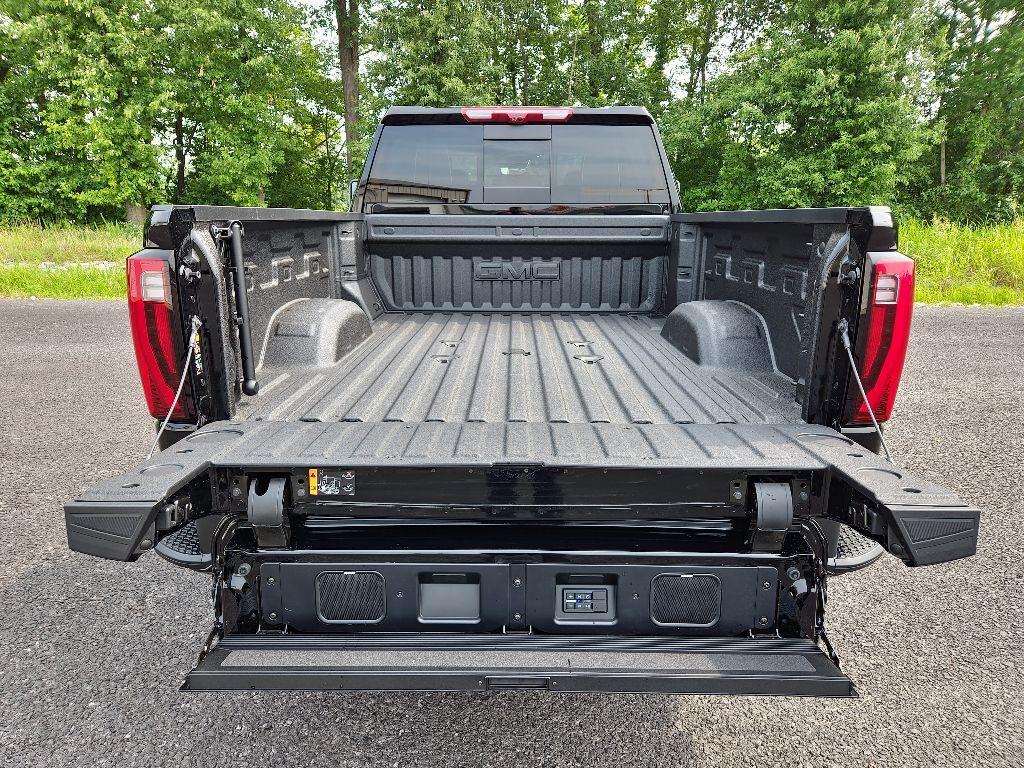 new 2025 GMC Sierra 2500 car, priced at $92,232