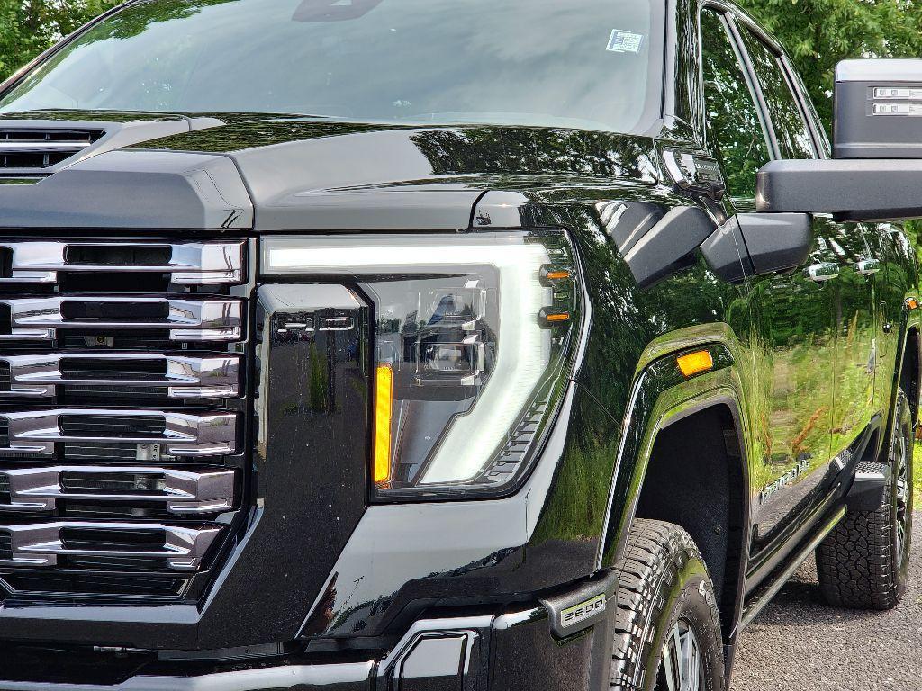 new 2025 GMC Sierra 2500 car, priced at $92,232