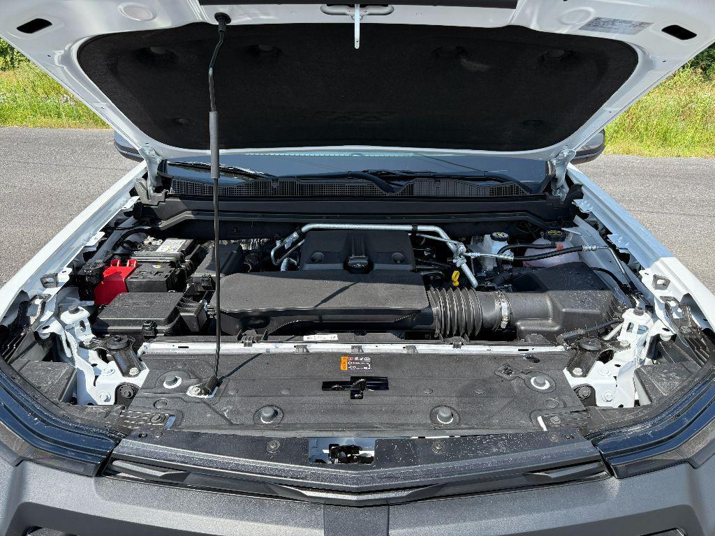 new 2025 Chevrolet Colorado car, priced at $45,495