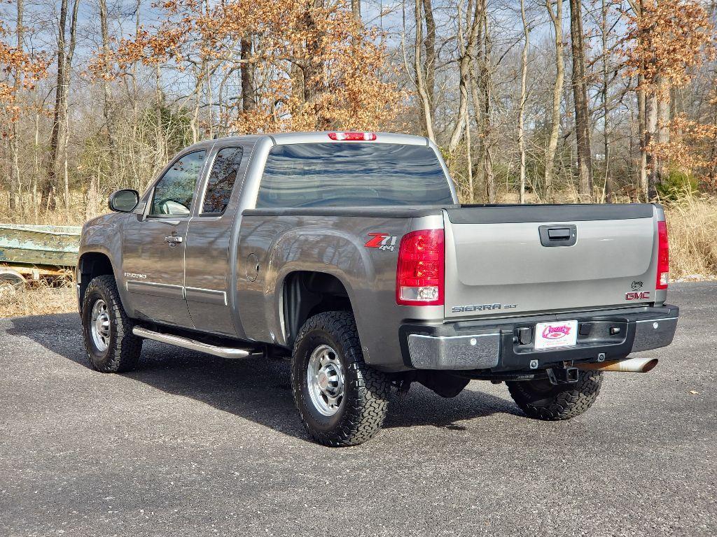 used 2007 GMC Sierra 2500 car, priced at $19,500