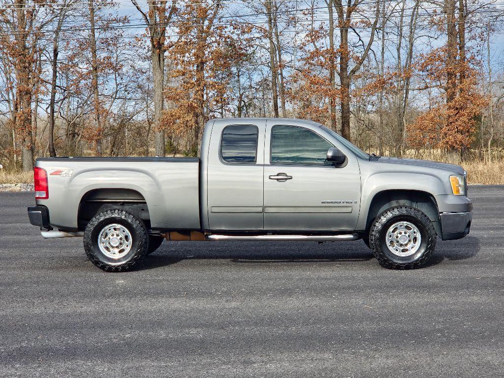 used 2007 GMC Sierra 2500 car, priced at $19,500