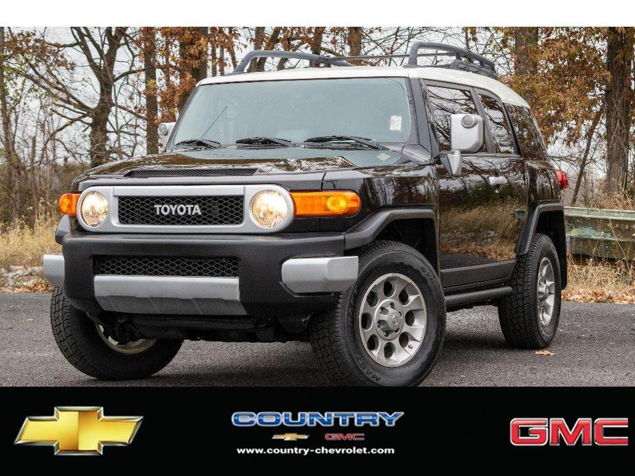 used 2012 Toyota FJ Cruiser car, priced at $26,150