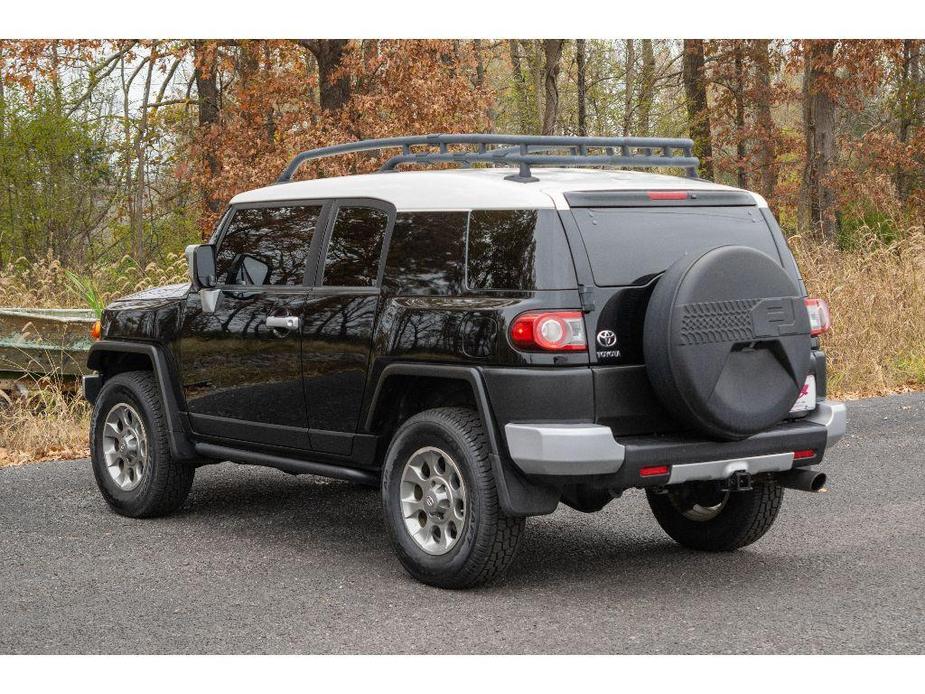 used 2012 Toyota FJ Cruiser car, priced at $26,150