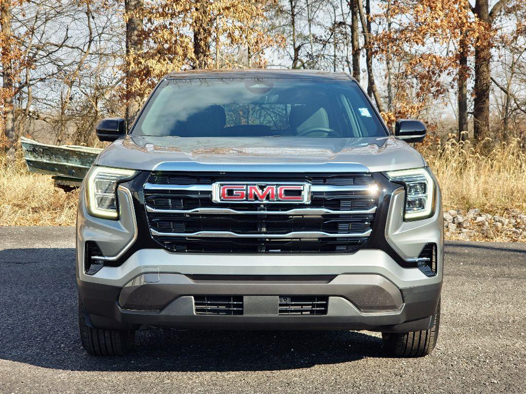 new 2025 GMC Terrain car, priced at $35,470