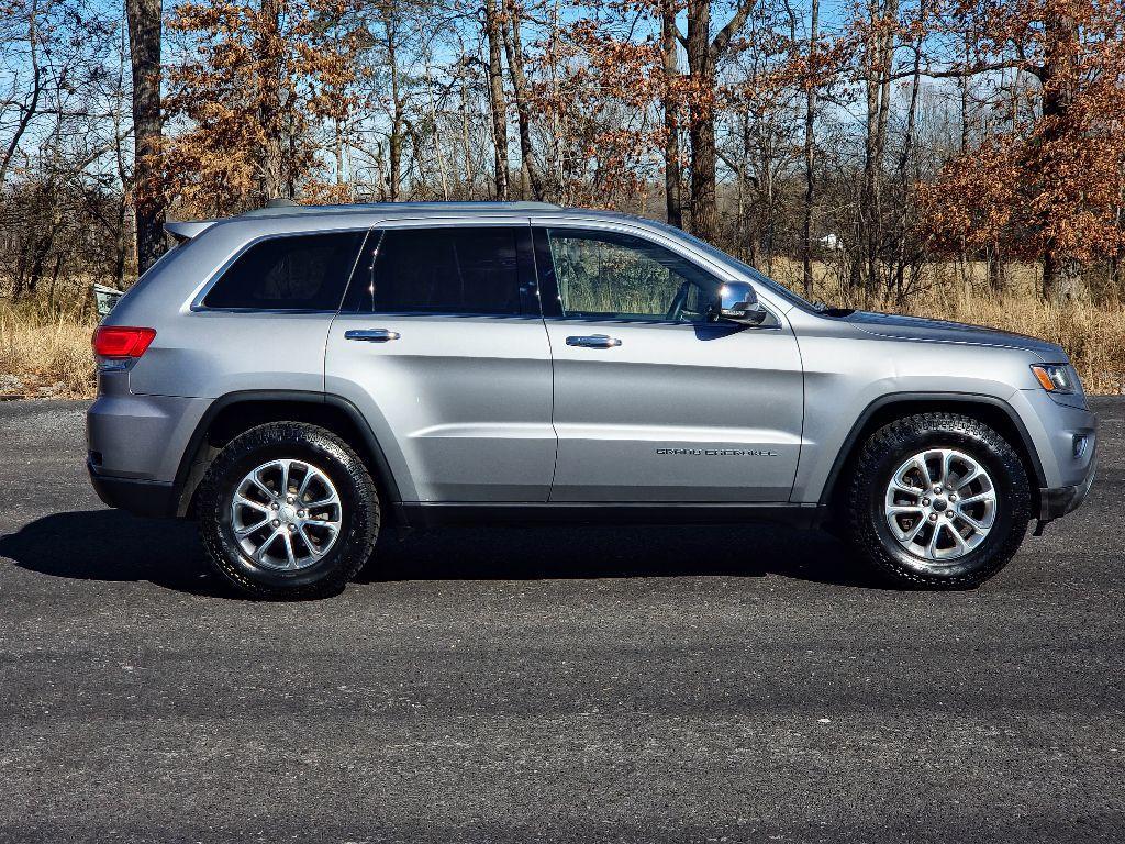 used 2014 Jeep Grand Cherokee car, priced at $12,500