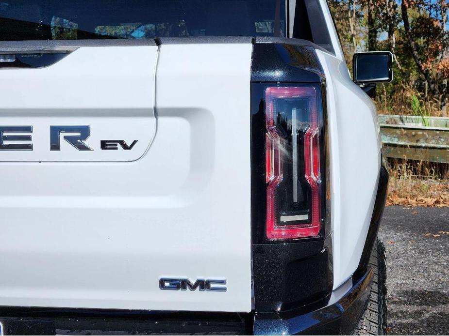 new 2025 GMC HUMMER EV car, priced at $106,985