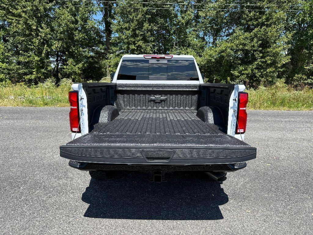 new 2025 Chevrolet Silverado 2500 car, priced at $64,334