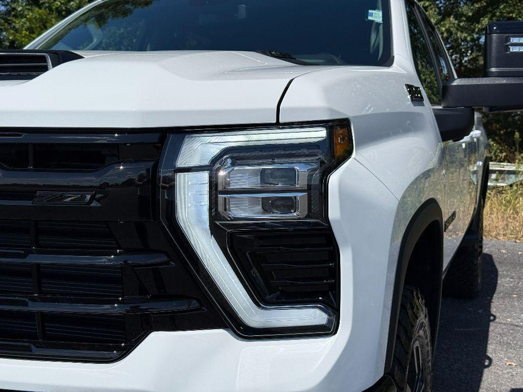 new 2025 Chevrolet Silverado 2500 car, priced at $64,334