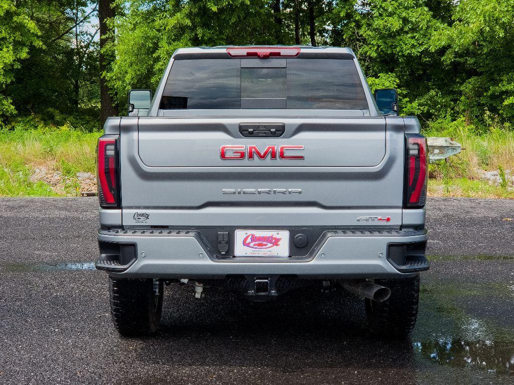 new 2025 GMC Sierra 2500 car, priced at $73,175