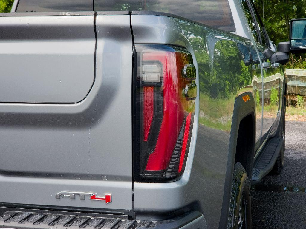 new 2025 GMC Sierra 2500 car, priced at $73,175