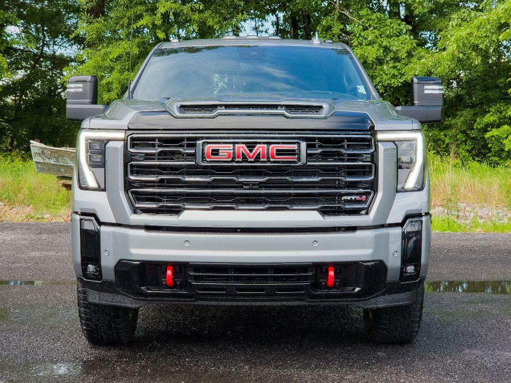 new 2025 GMC Sierra 2500 car, priced at $73,175