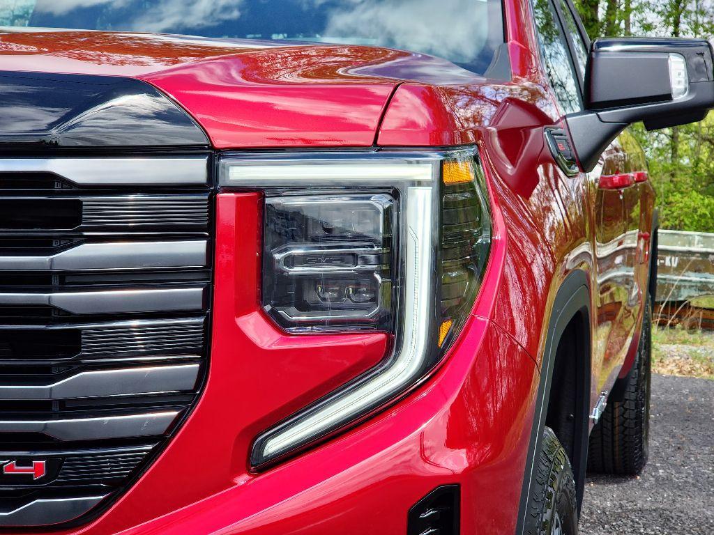 new 2025 GMC Sierra 1500 car, priced at $65,398