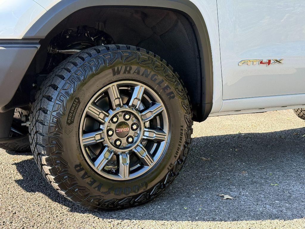 new 2026 GMC Sierra 1500 car, priced at $72,689