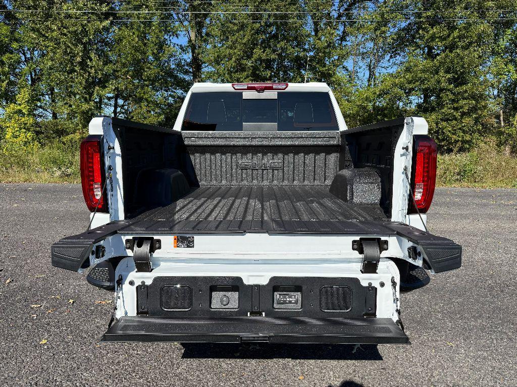 new 2026 GMC Sierra 1500 car, priced at $72,689