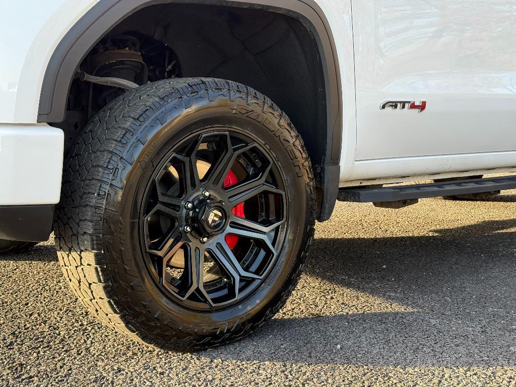 used 2021 GMC Sierra 1500 car, priced at $43,250