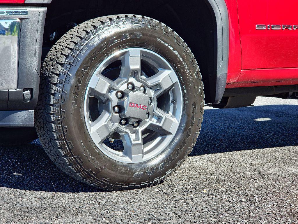 new 2025 GMC Sierra 2500 car, priced at $75,465