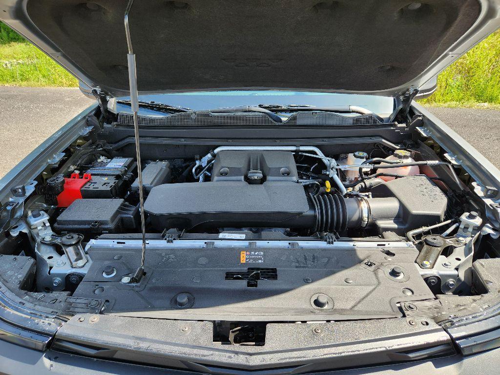 new 2025 Chevrolet Colorado car, priced at $43,903