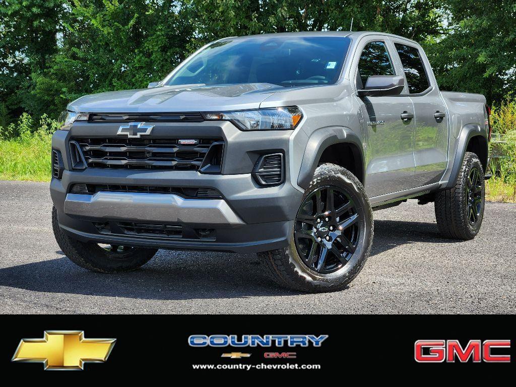 new 2025 Chevrolet Colorado car, priced at $43,903