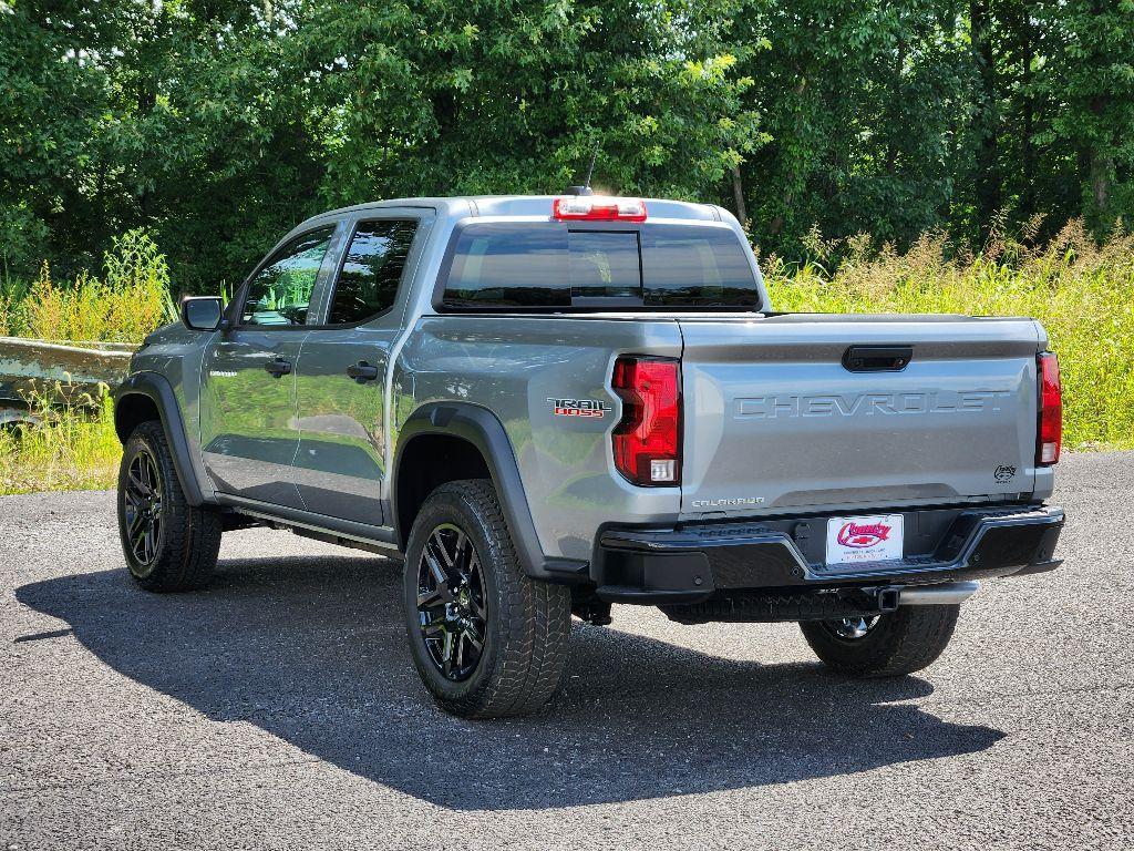 new 2025 Chevrolet Colorado car, priced at $43,903