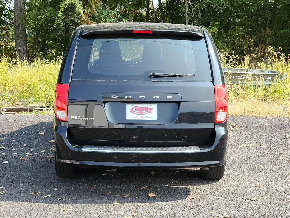 used 2014 Dodge Grand Caravan car, priced at $5,999