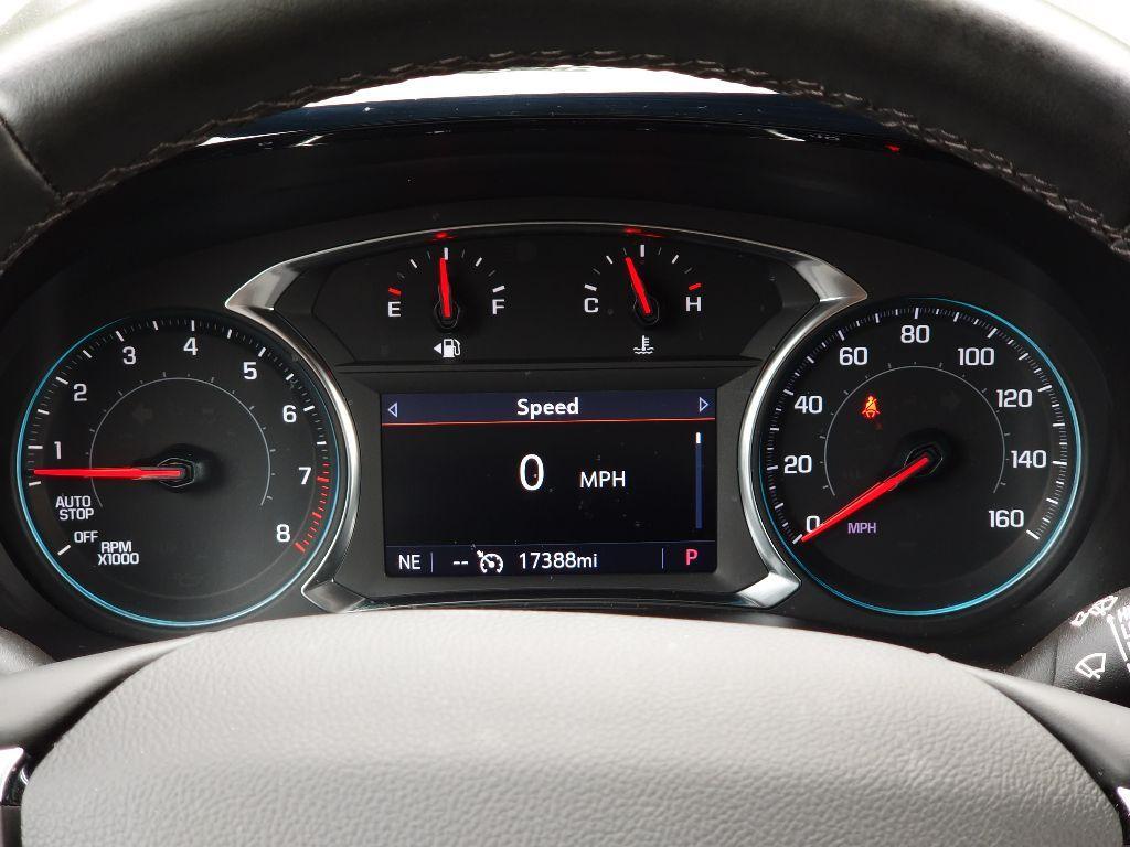 used 2023 Chevrolet Traverse car, priced at $33,500