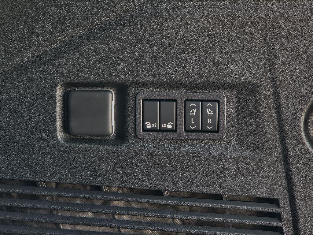 new 2025 GMC Yukon car, priced at $85,171