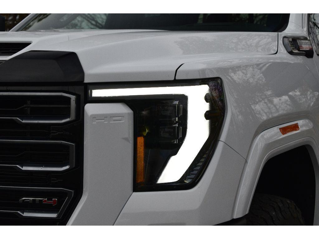 new 2025 GMC Sierra 2500 car, priced at $83,147