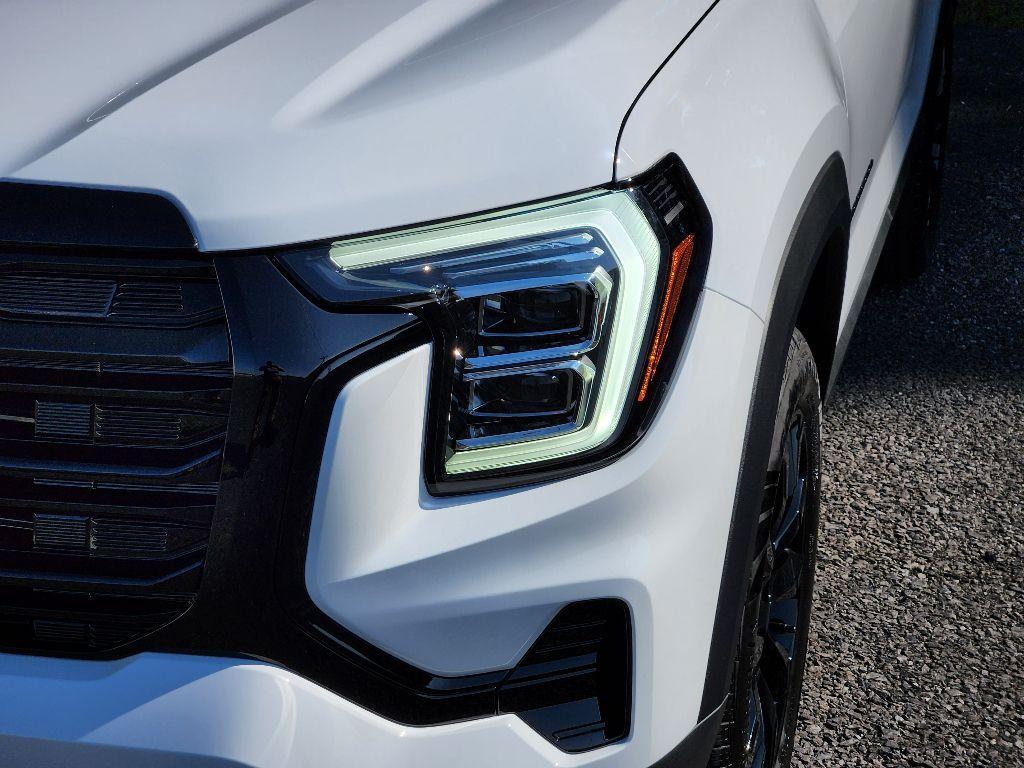 new 2026 GMC Terrain car, priced at $34,435