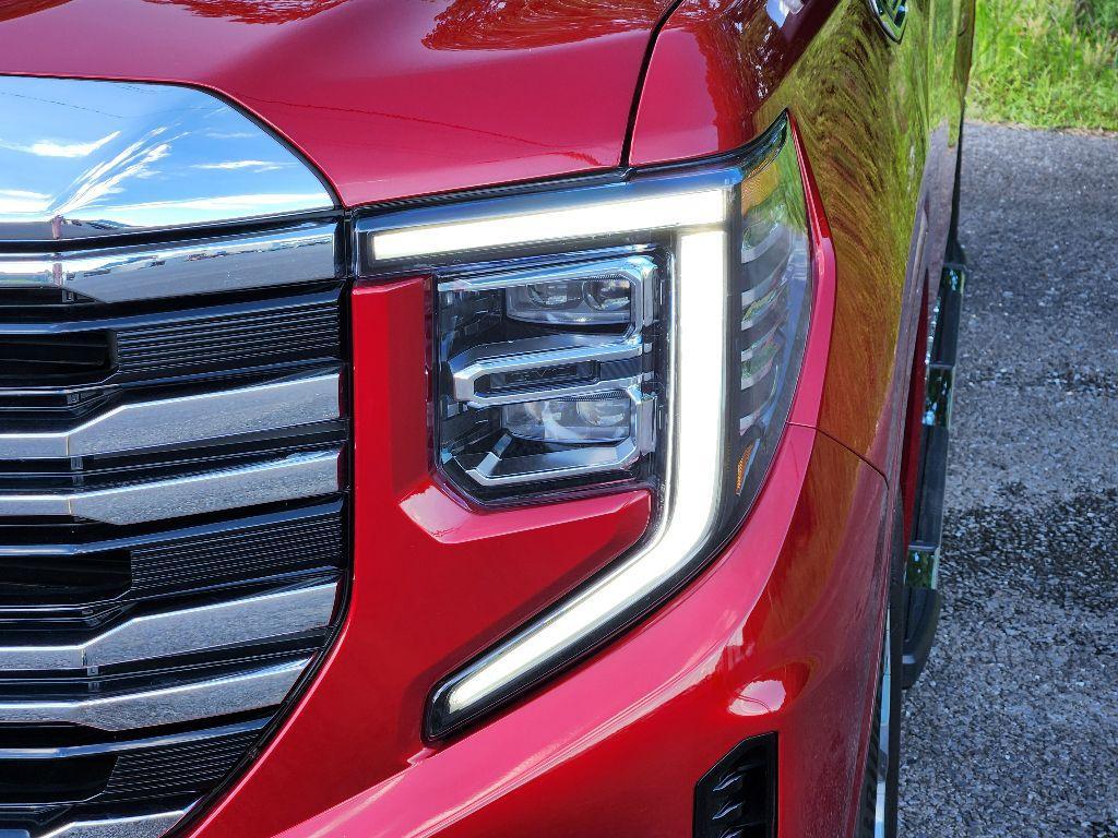 used 2023 GMC Sierra 1500 car, priced at $54,500