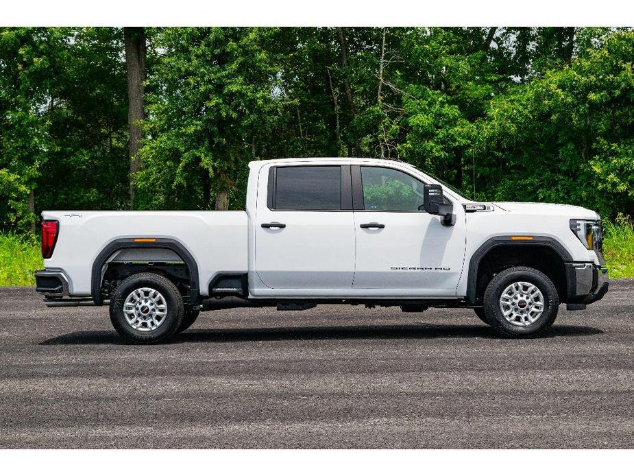 new 2024 GMC Sierra 2500 car, priced at $52,300