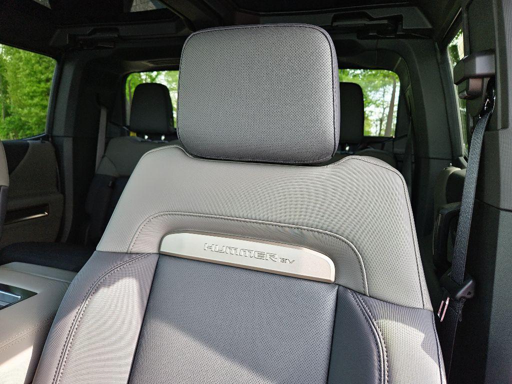new 2025 GMC HUMMER EV Pickup car, priced at $95,845