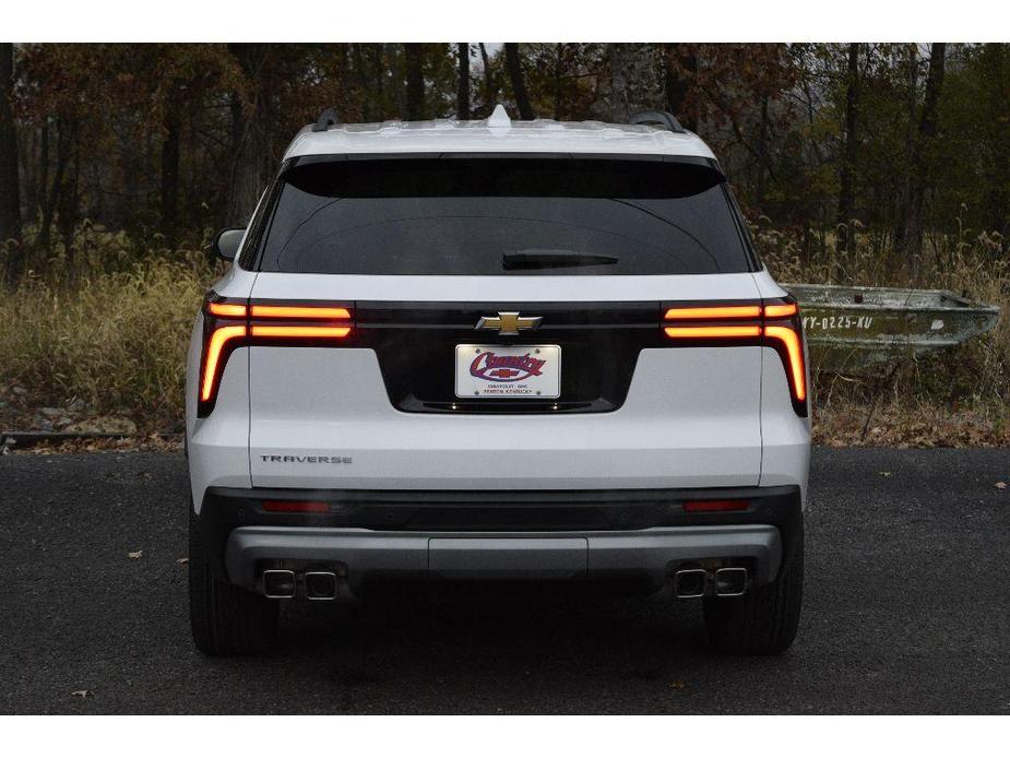 new 2025 Chevrolet Traverse car, priced at $44,535