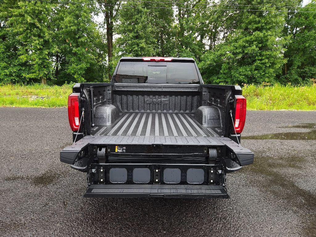 new 2025 GMC Sierra 1500 car, priced at $63,954