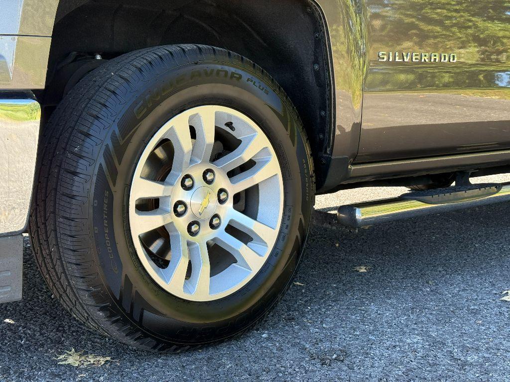 used 2014 Chevrolet Silverado 1500 car, priced at $14,950