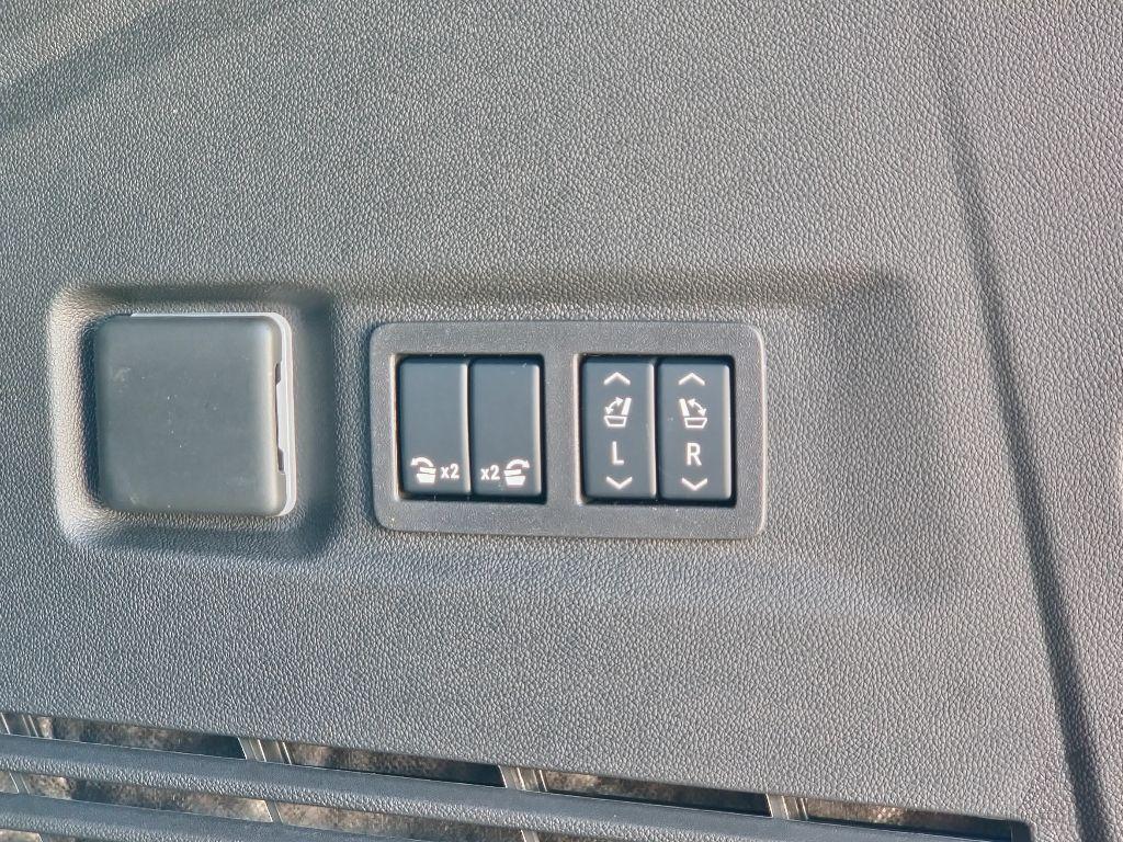 new 2025 Chevrolet Suburban car, priced at $88,434