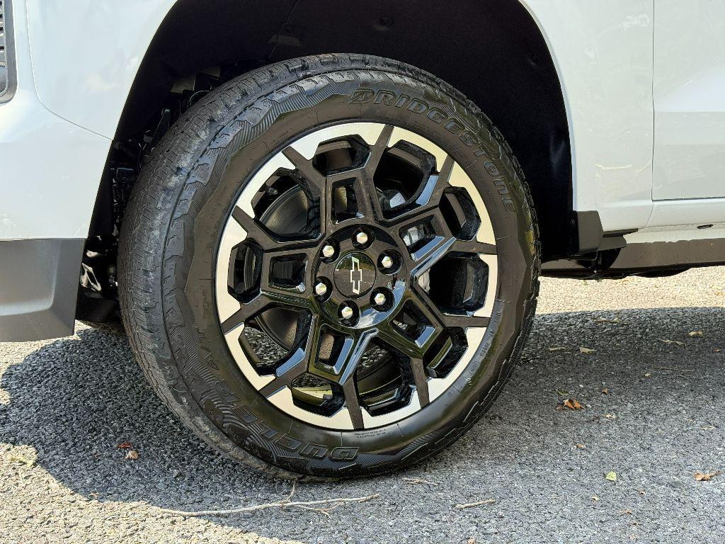 new 2026 Chevrolet Colorado car, priced at $50,215